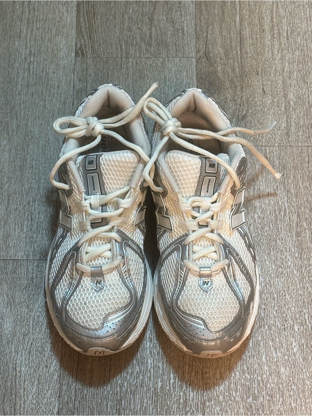 NEW BALANCE 1906 SILVER SNEAKERS SIZE 11.5